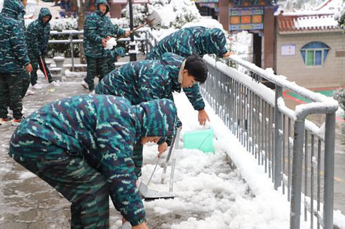登封老师为孩子们提前打开一条条便捷之路,暖心行动中